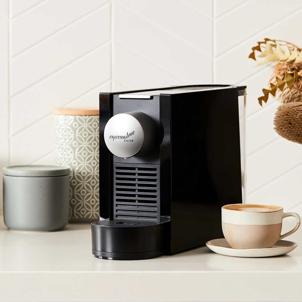 Espressotoria - Coffee Machine with 12 Packs of Vittoria Espresso Capsules Bundle